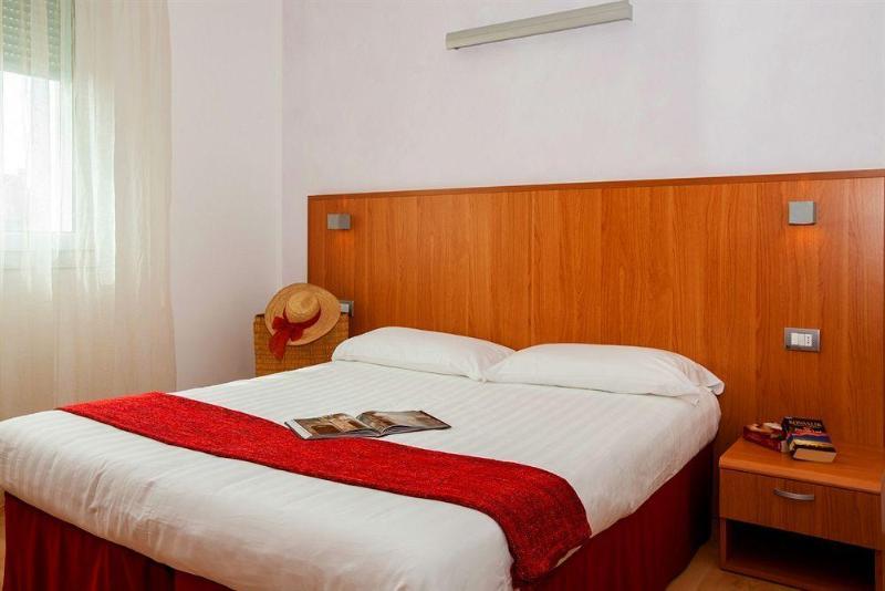 Hotel Torino Lido di Jesolo Exterior photo