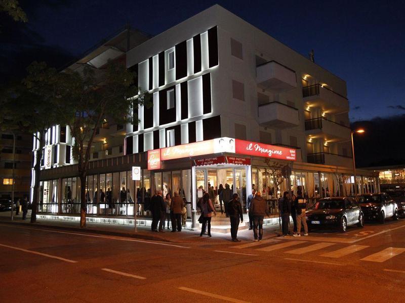 Hotel Torino Lido di Jesolo Exterior photo